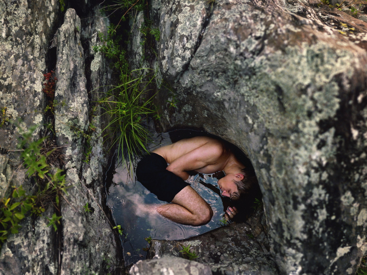 Глубокая пещера неудачной девахи 18 фото эротики