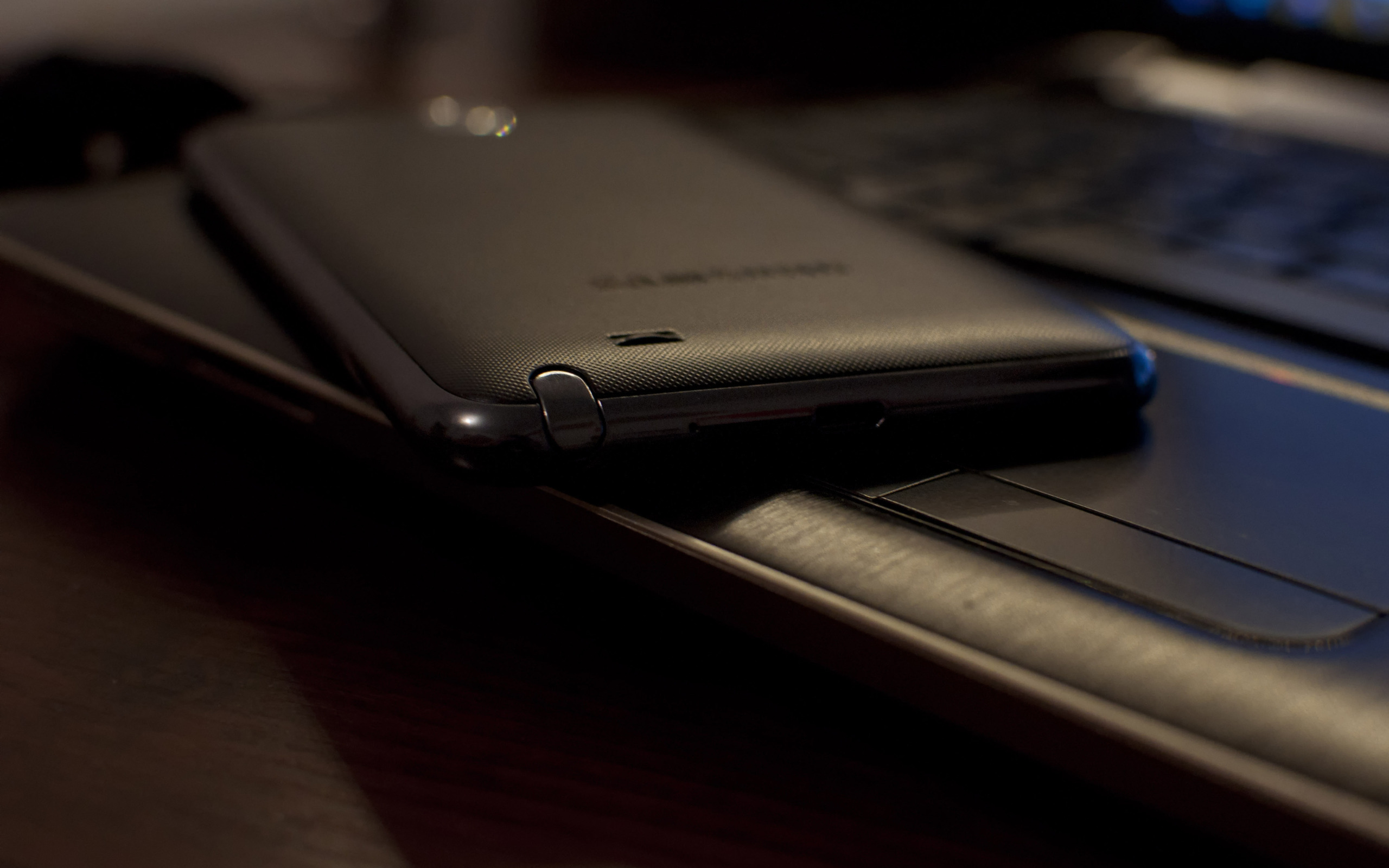 Samsung Galaxy Note 20 Ultra Макросъемка