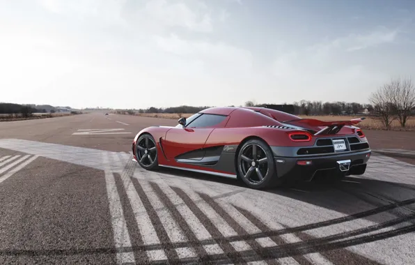 Picture the sky, red, Koenigsegg, supercar, rear view, hypercar, agera R, Koenigsegg, Agera R