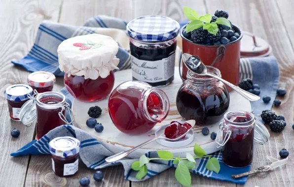 Picture berries, blueberries, jars, dishes, banks, BlackBerry, jam, jam, spoon, Anna Verdina