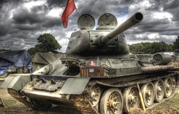 Picture the sky, clouds, tank, trunk, banner, shell, Soviet, average, Victory Day, radio, T-34-85, tents