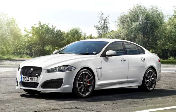 Picture Jaguar, White, Machine, Jaguar, Desktop, Car, Car, White, Wallpapers, Beautiful, Wallpaper, The front, UK-Spec, Speed …