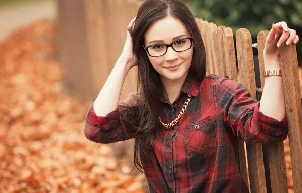 Picture autumn, leaves, girl, smile, glasses, brown hair, Luisa