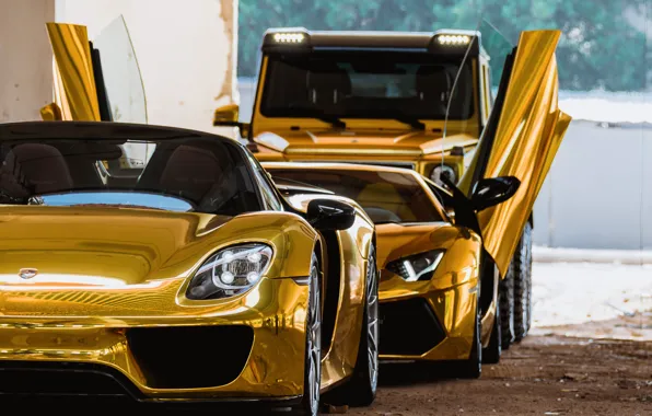 Picture Golden, Lamborghini Aventador, Porsche 918, Mercedes 6x6