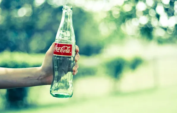 Picture summer, water, freshness, mood, bottle, heat, hand, hands, bottle, drink, drinks, coca-cola, Coca-Cola, cola, Cola, …