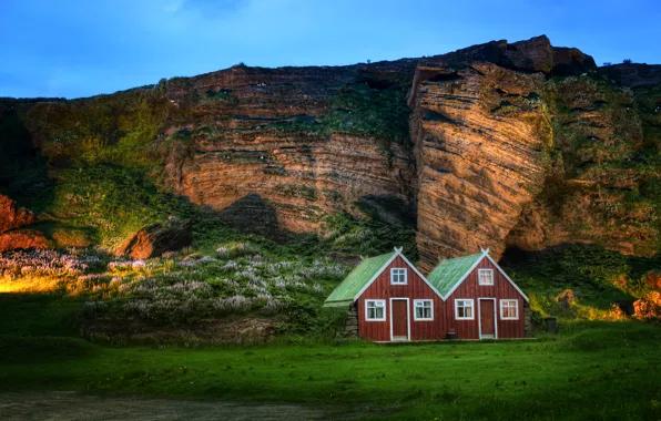Picture light, rock, mountain, the evening, house, hut, twilight, Iceland, Iceland