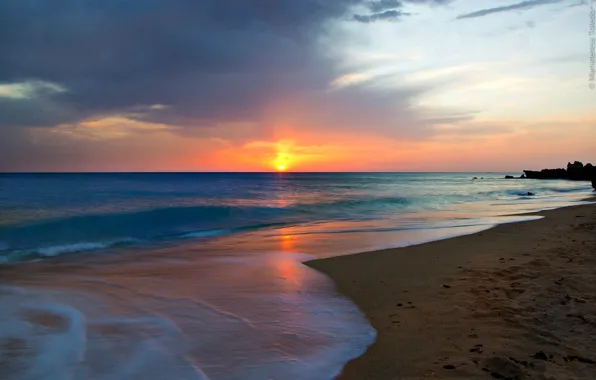Picture sea, beach, the sun, dawn, Andalusian
