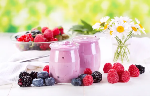 Picture flowers, berries, raspberry, chamomile, blueberries, jars, dessert, BlackBerry, yogurt