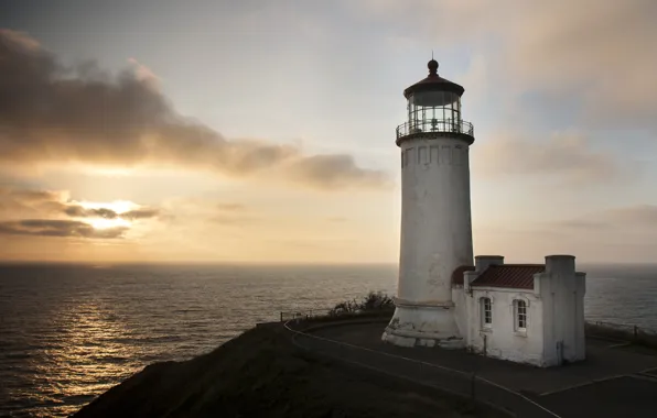 Picture sea, sunset, lighthouse, dal, horizon, Washington, USA, Cape, Cape Disappointment lighthouse