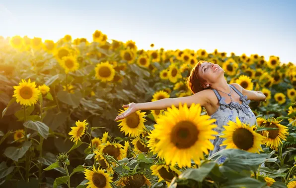 Picture field, the sky, girl, joy, happiness, sunflowers, flowers, yellow, smile, background, widescreen, Wallpaper, mood, sunflower, …