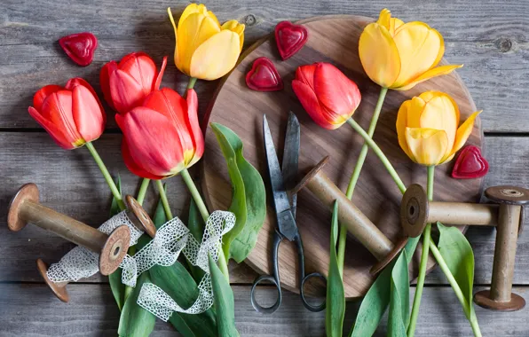 Picture hearts, tulips, scissors, braid, coil