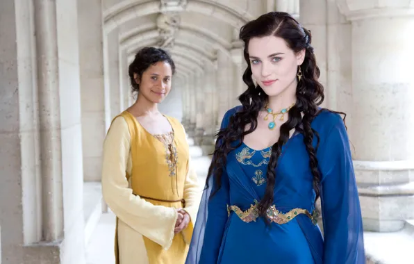 Picture Gwen, Morgana, Merlin, Angel Coulby, Katie McGrath