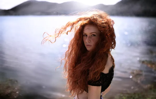 Picture the wind, freckles, curls, The eyes of lake