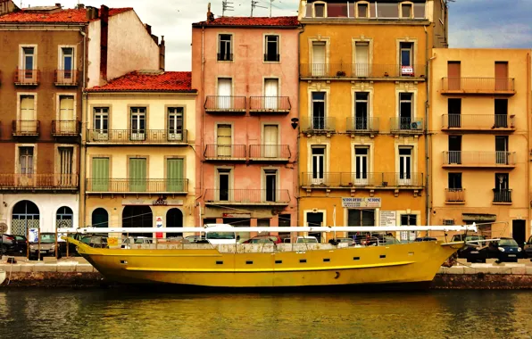 Picture France, building, Sea, Yellow, Boat, France, sea, urbanism, Sete, Seth