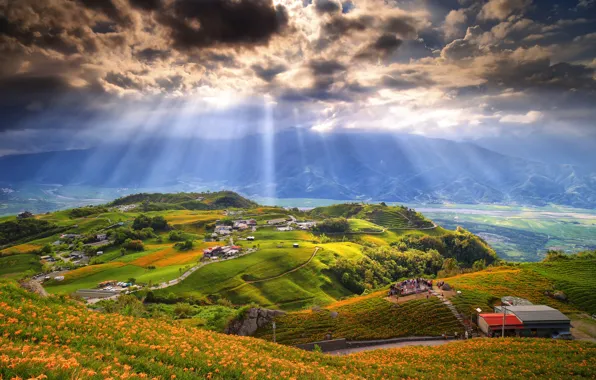 Picture the sky, rays, trees, mountains, clouds, people, home, valley