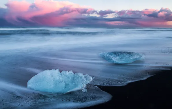 Picture ice, sea, the sky, clouds, floe