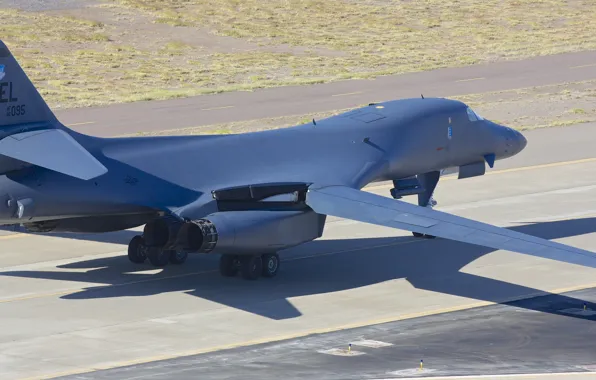 Picture Lancer, bomber, B-1B, strategic, Rockwell, supersonic