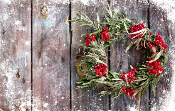 Picture frost, berries, wreath