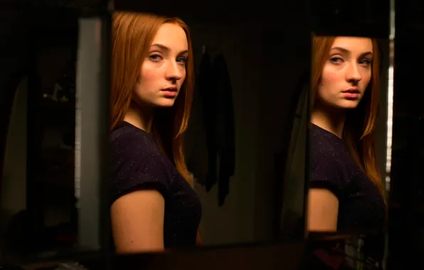 Picture Sophie Turner, The eyes of Panda, Another Me
