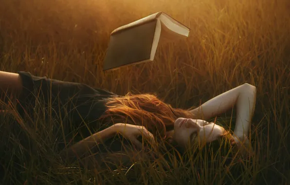 Picture girl, book, reading, TJ Drysdale