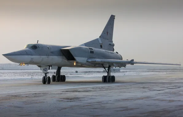Picture bomber, the airfield, missile, supersonic, far, Tu-22M