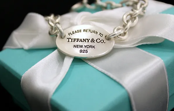 Picture tape, box, Tiffany