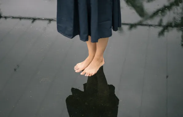 Picture girl, dress, water, raindrops, mirror, reflections, feet, deck