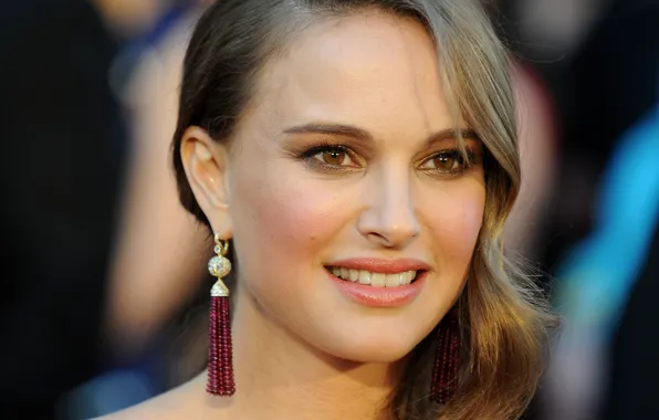 Picture eyes, look, smile, earrings, actress, Natalie Portman, Natalie Portman