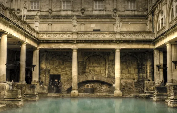 Picture columns, architecture, Roman baths