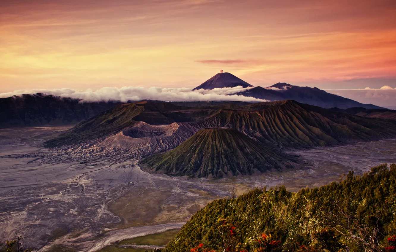 Photo wallpaper the sky, clouds, the volcano, Indonesia, Java, Tanger, bromo