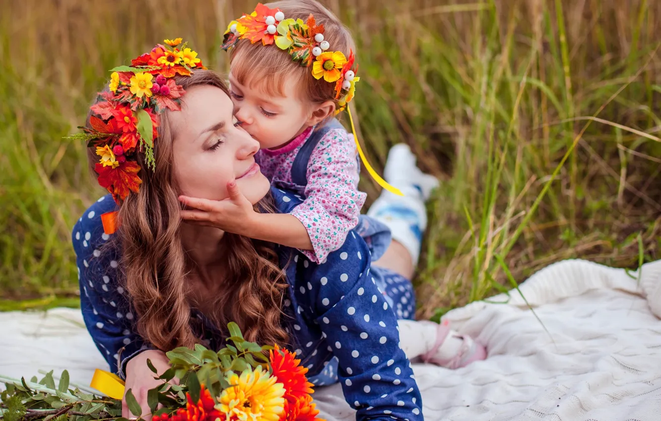 Wallpaper love, mom, daughter, wreaths images for desktop, section  настроения - download