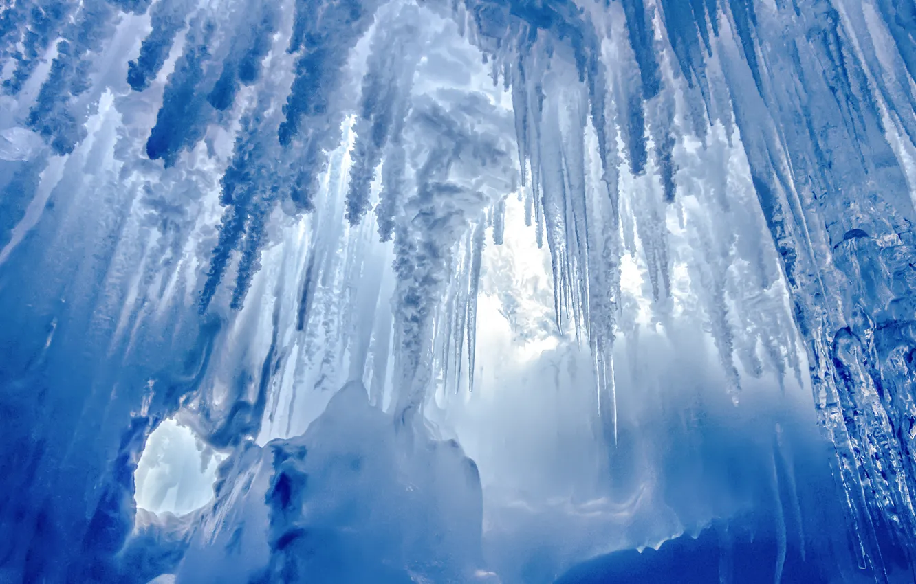 Wallpaper cave, Glacier, blue icicles