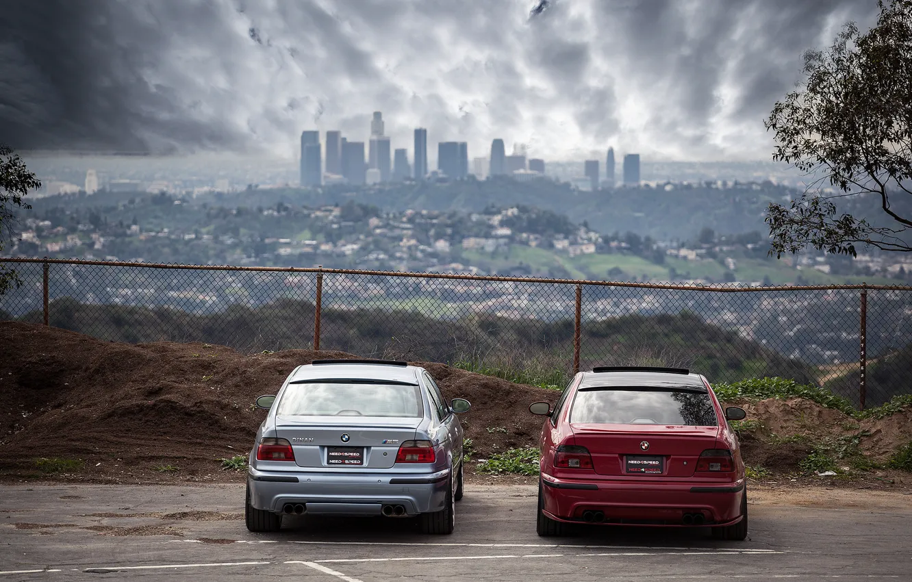 Photo wallpaper the sky, red, clouds, the city, blue, bmw, BMW, the fence, red, blue, back, e39