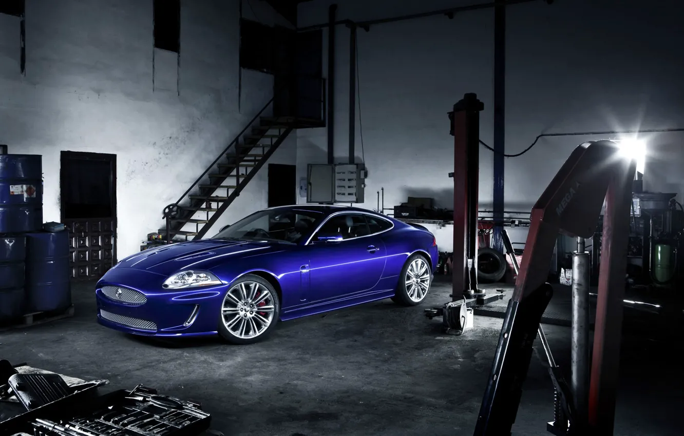 Photo wallpaper blue, Jaguar, XKR, garage