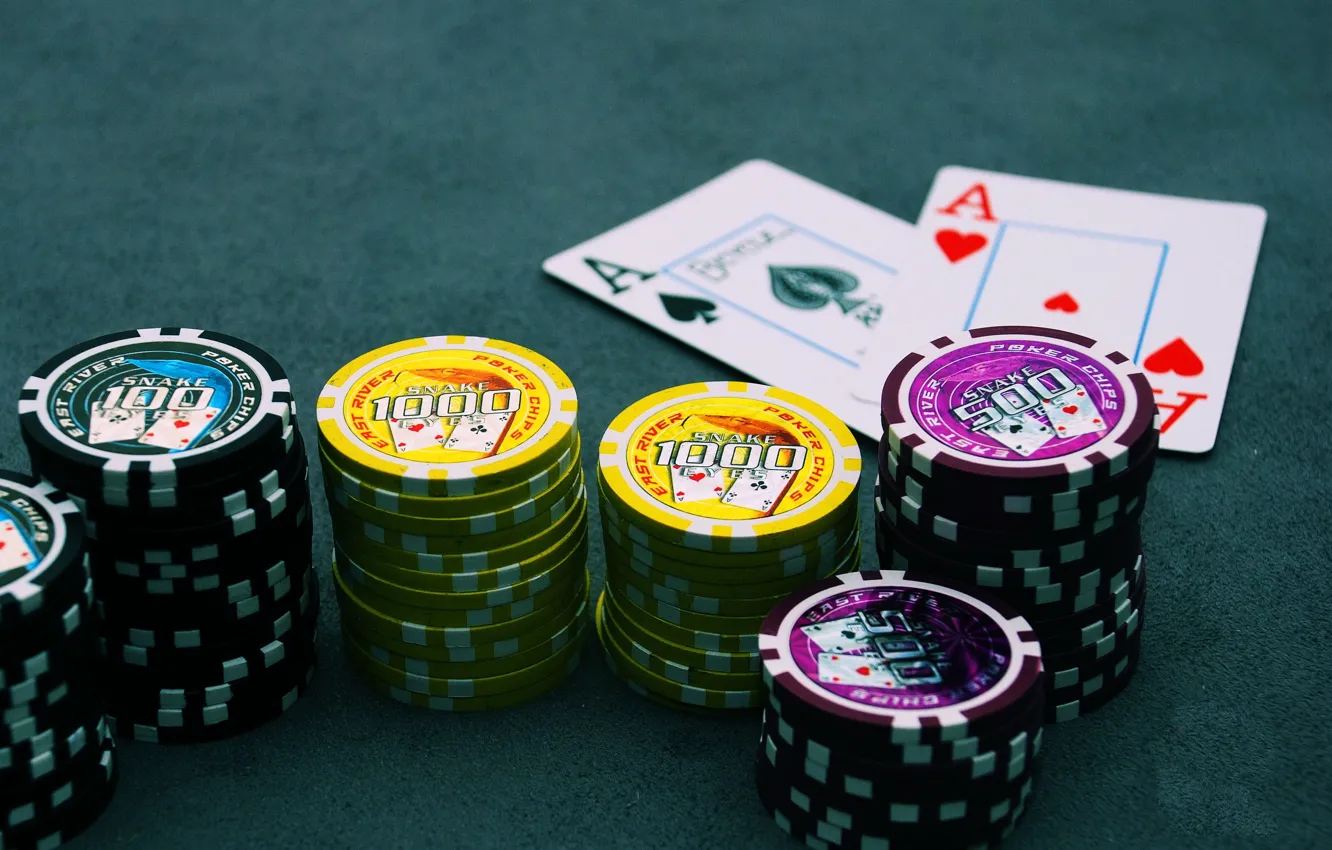Photo wallpaper gambling, chips, Poker, the table