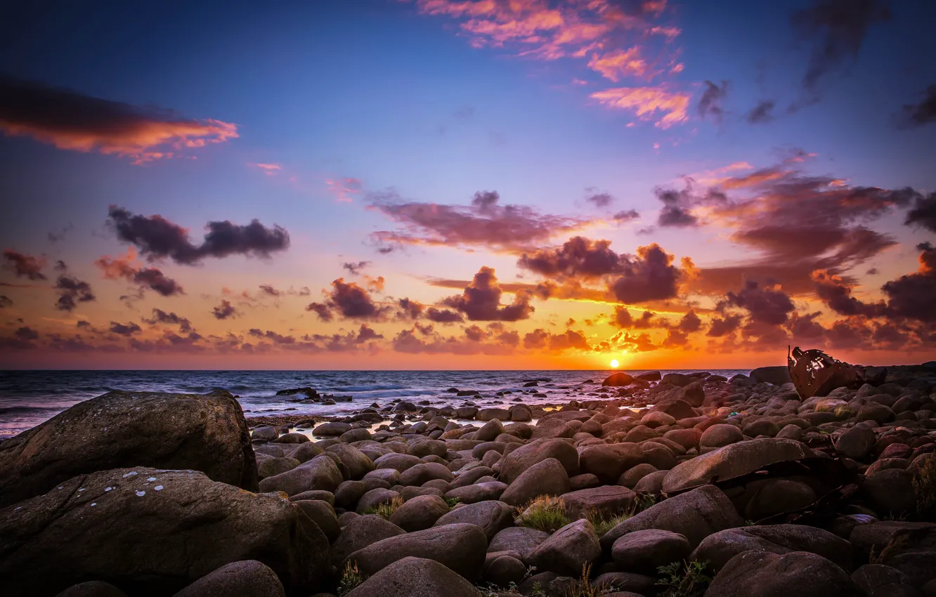 Photo wallpaper sea, beach, the sun, stones, dawn, morning