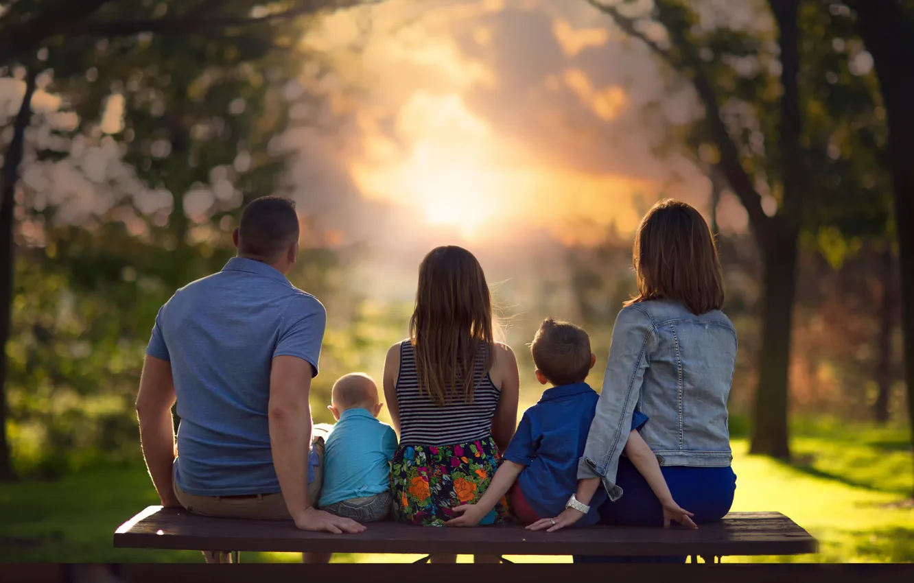 Wallpaper sunset, children, bench, Family, parents images for desktop,  section настроения - download