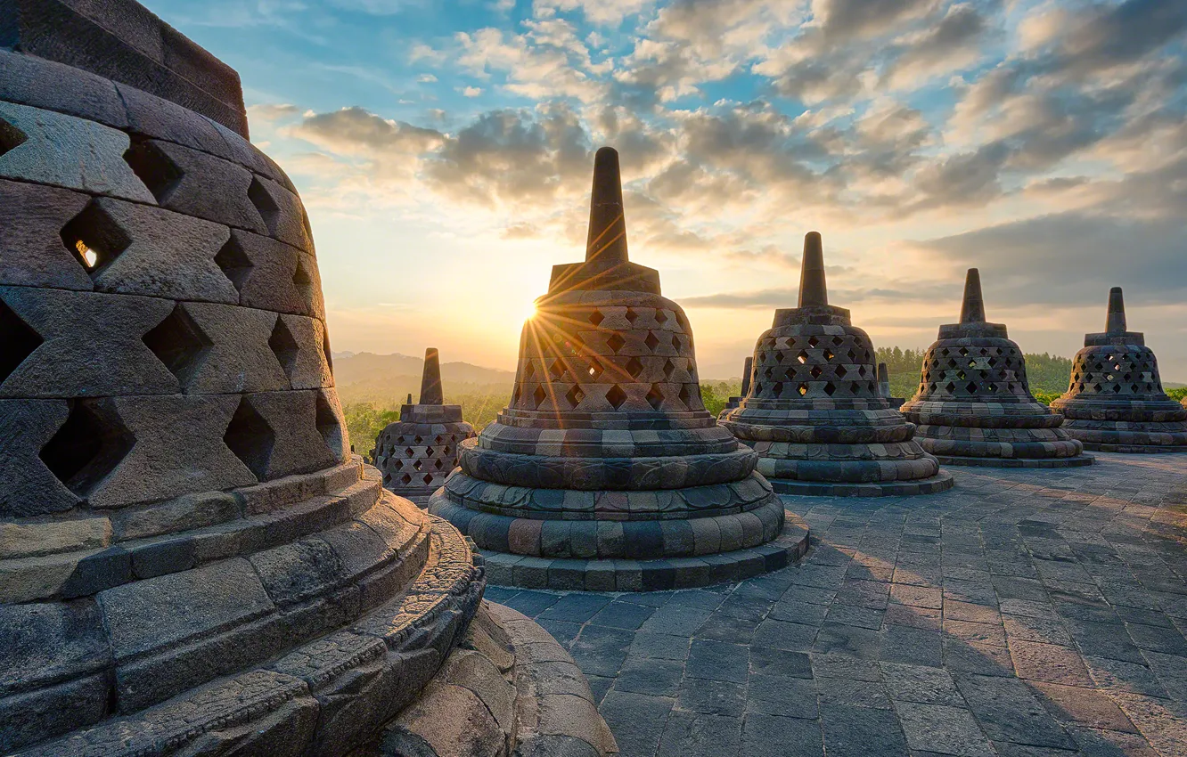 Wallpaper the sun, rays, light, island, the evening, Indonesia, Java,  Borobudur, stupa, the temple complex images for desktop, section город -  download