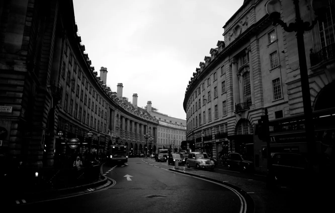 Photo wallpaper road, the city, photo, background, Wallpaper, street, London, building, home, black and white